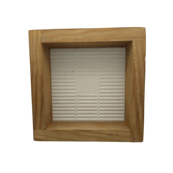 H. Arndt Vintage Rooster Hen Chicks Ceramic Trivet Tile Wood Frame Japan - Picture 3 of 8